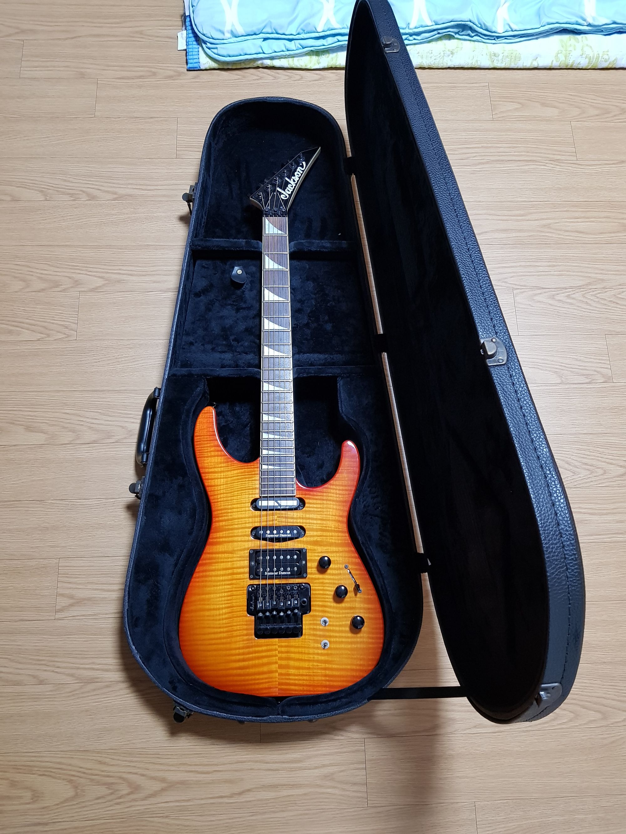 Jackson Dk2s 잭슨기타(Japan)서스테이너 중고악기 뮬
