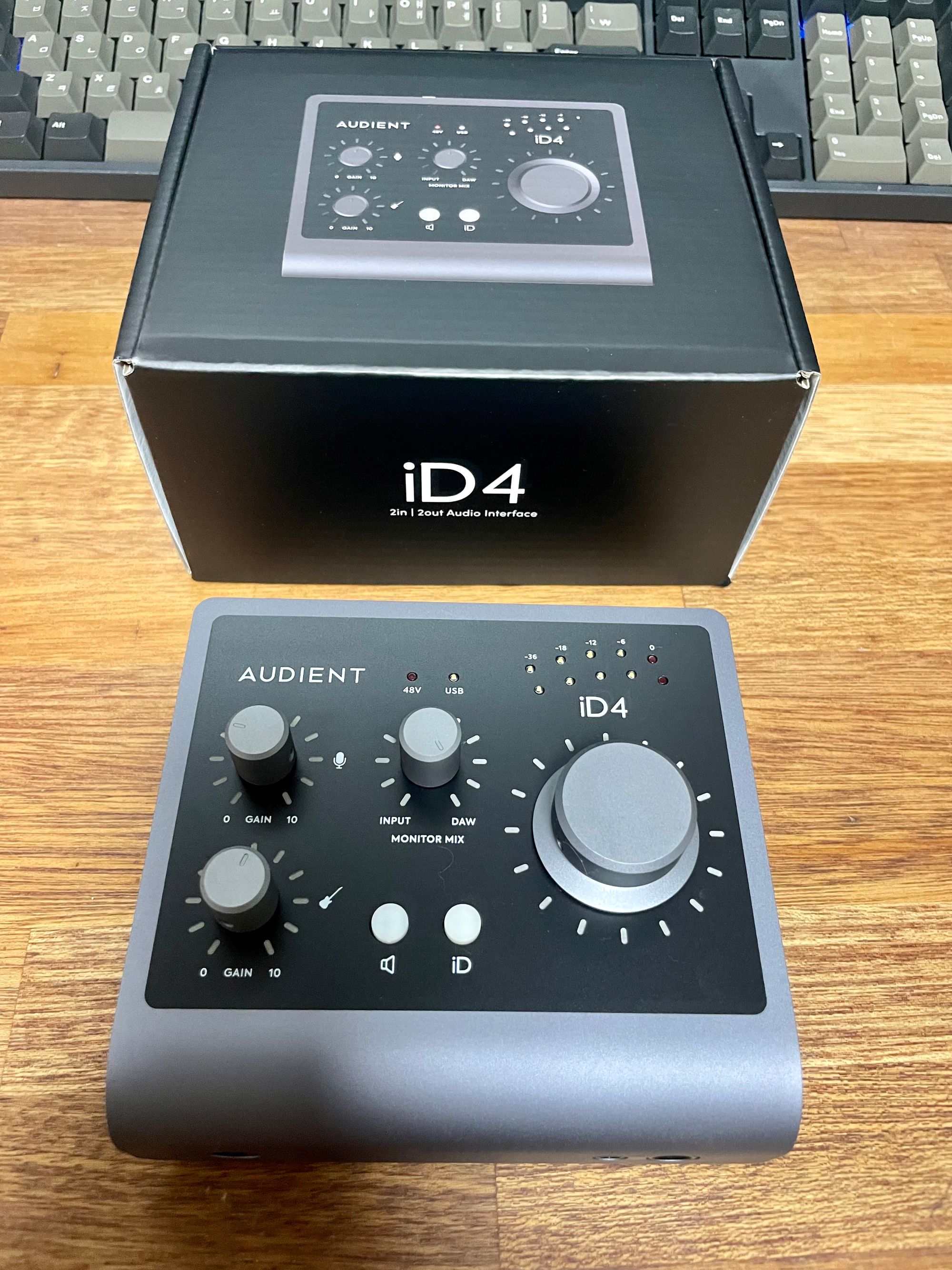 Audient id4 mk2 판매 | 중고악기 뮬