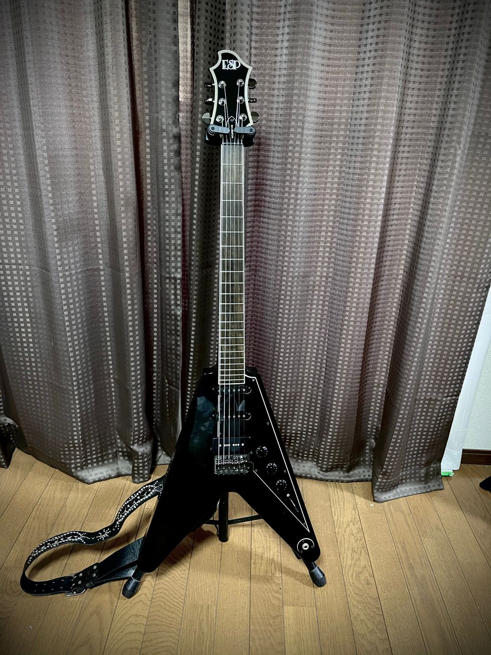 ESP SUGIZO ECLIPSE V-VIII | 중고악기 뮬
