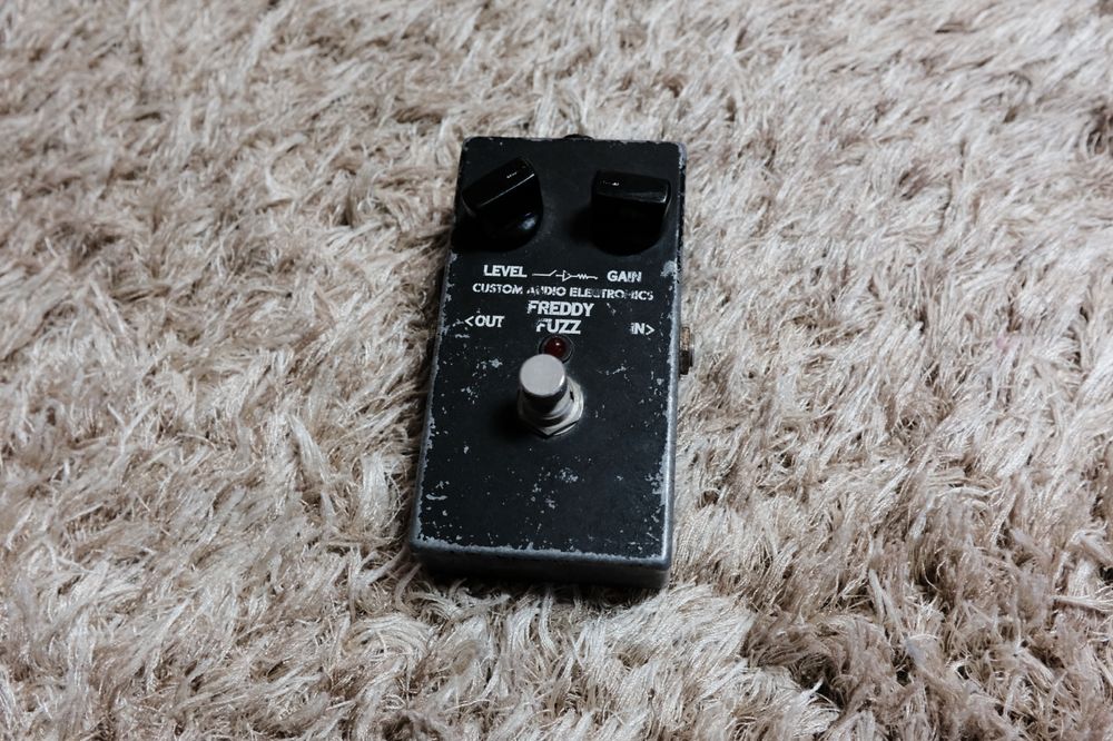 FREDDY FUZZ カスタムオーディオ CAE. CAJ 【公式通販】