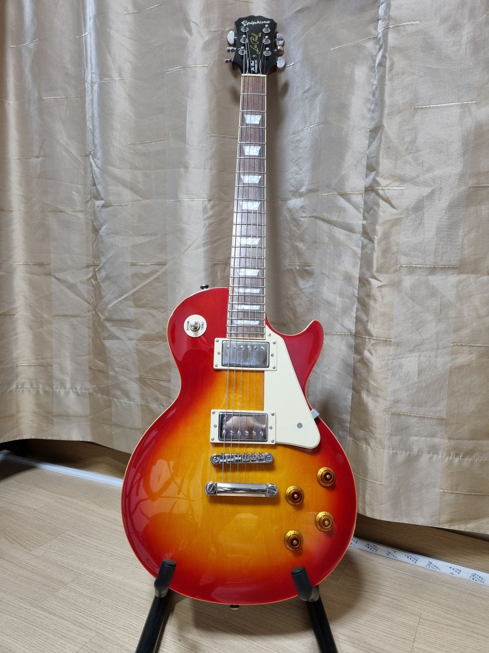 (예약중) 에피폰 레스폴 스탠다드 라이트 Epiphone Les Paul Standard Lite 일렉기타 판매합니다! 중고악기 뮬