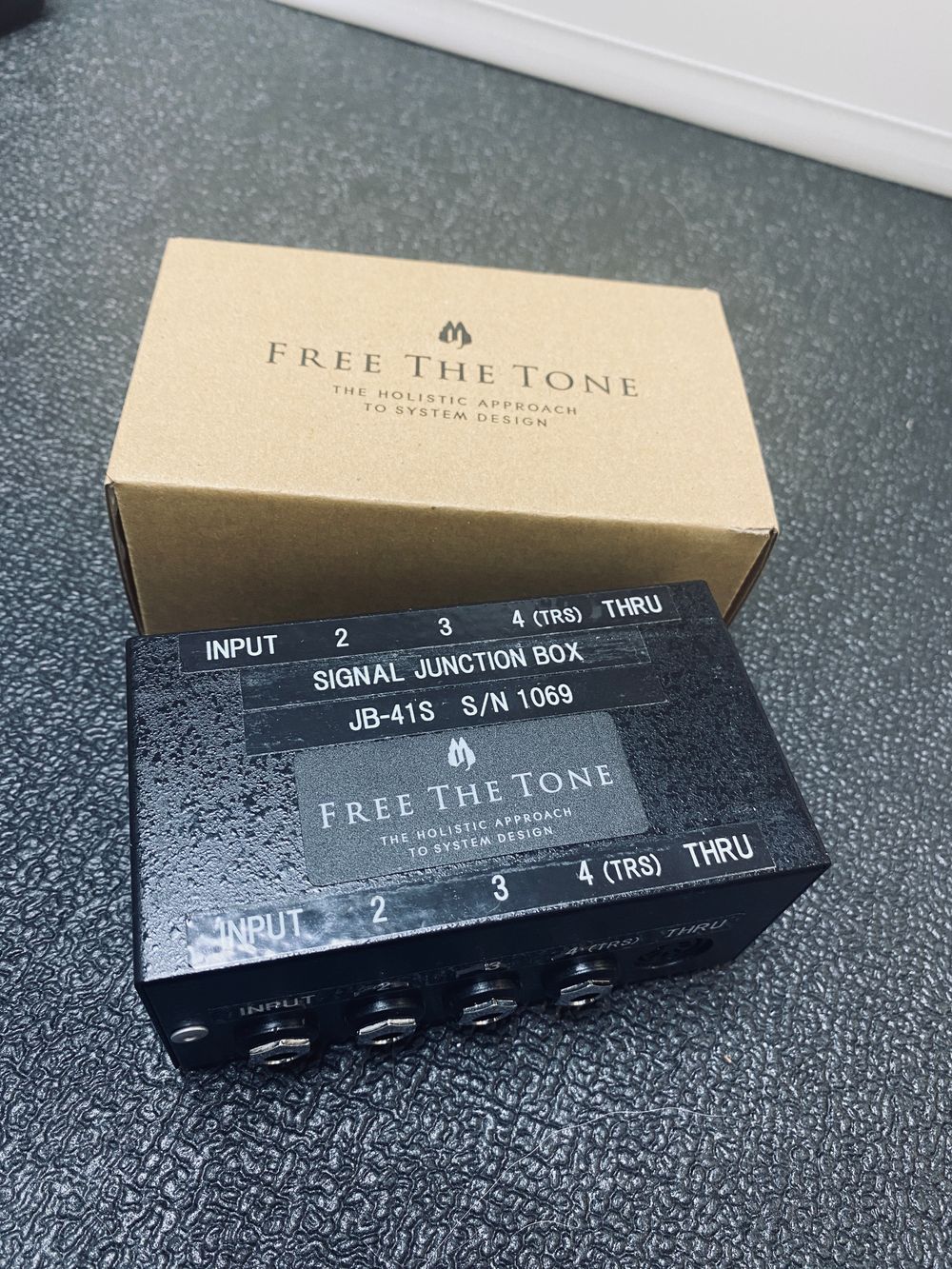프리더톤 시그널박스 FreeTheTone Signal Junction Box | 중고악기 뮬