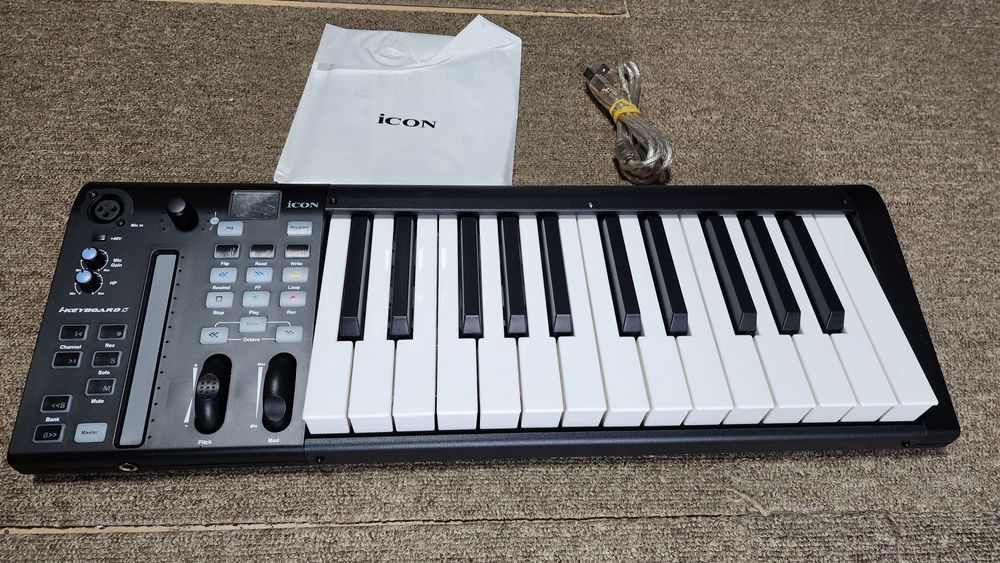 iCON iKeyboard 3S 25건반 USB 미디컨트롤러 마스터키보드 오디오 인터페이스 내장 Midi Controller ...