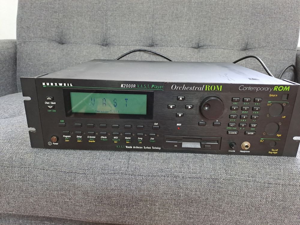 커즈와일,Kurzwiel K2000 Rack | 중고악기 뮬