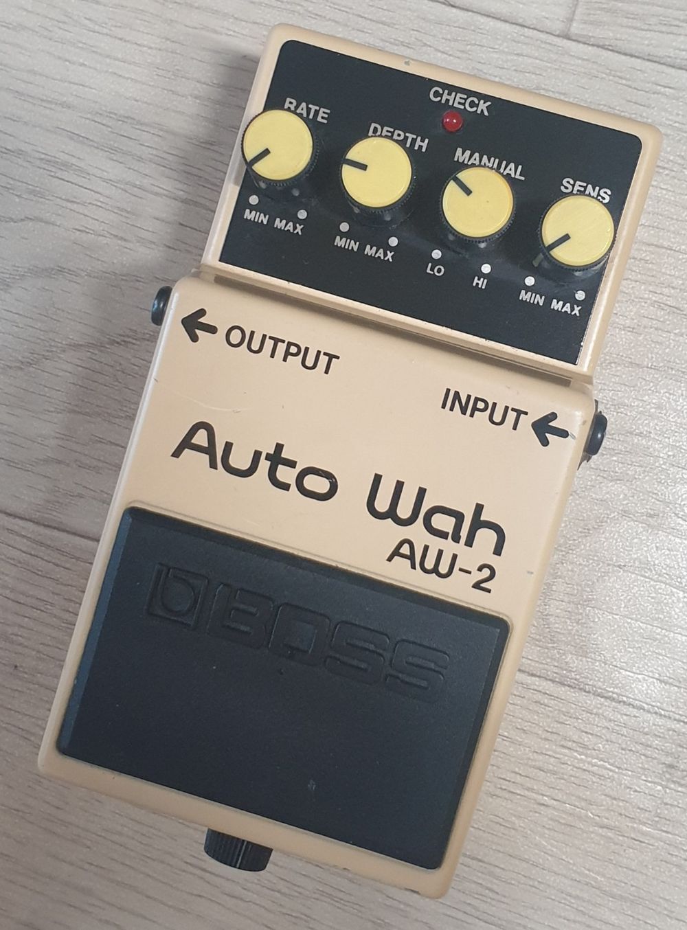 Boss aw-2 Auto Wah | 중고악기 뮬