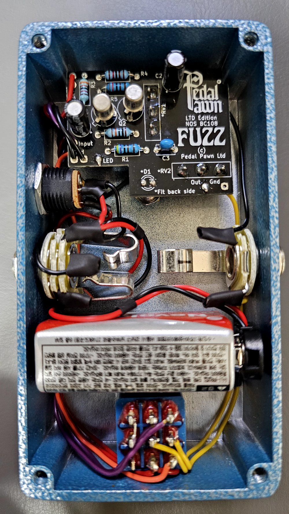 판매) 페달폰 퍼즈 Pedal Pawn LTD EDITION FUZZ BC108 | 중고악기 뮬