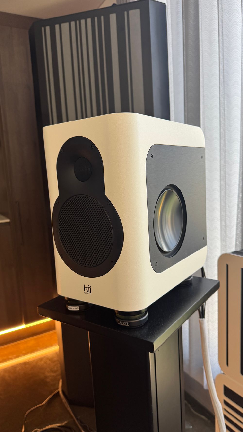 Kii Audio Seven + Controller 사용기 | 중고악기 뮬