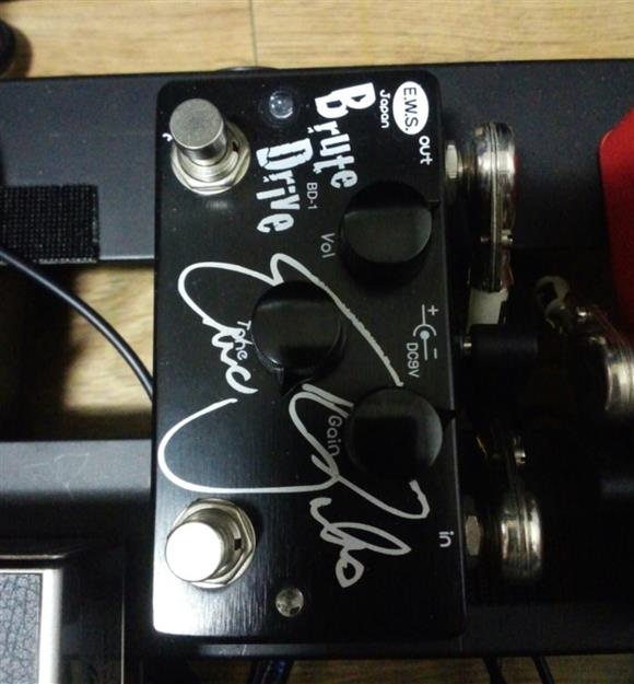 EWS Brute Drive - Eric Gales Signature 모델 | 중고악기 뮬